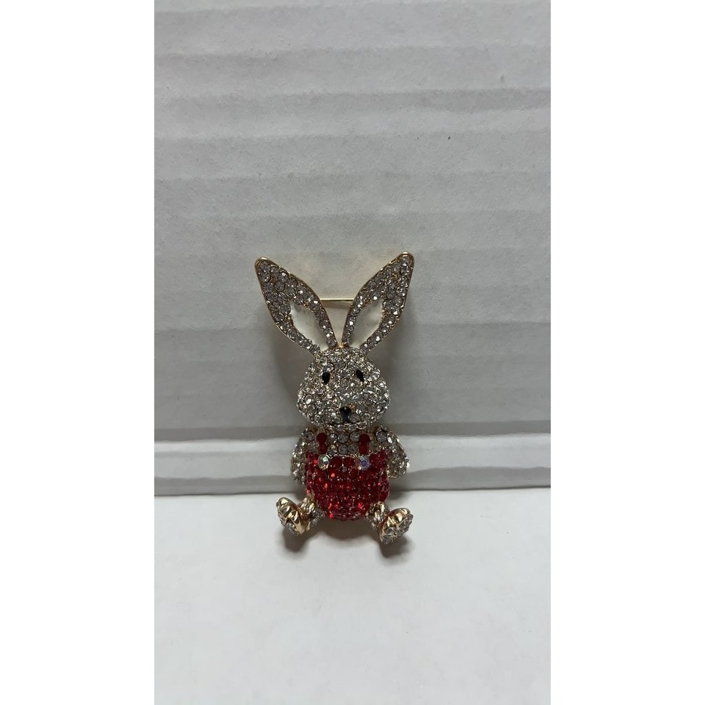 Vintage Rhinestone Bunny Brooch